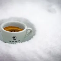 Šálek bílý s logem